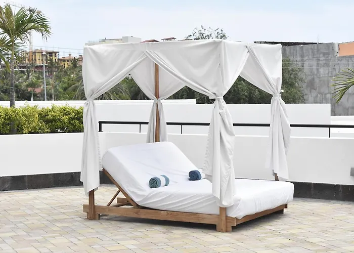 Hotel Medano And