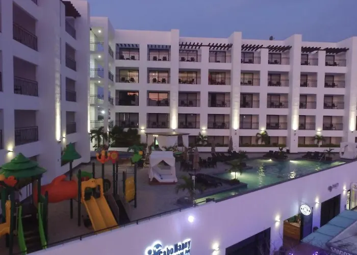 Hotel Medano And